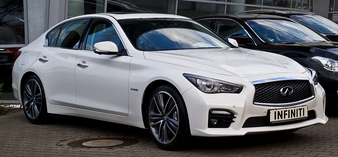 Infiniti Q60